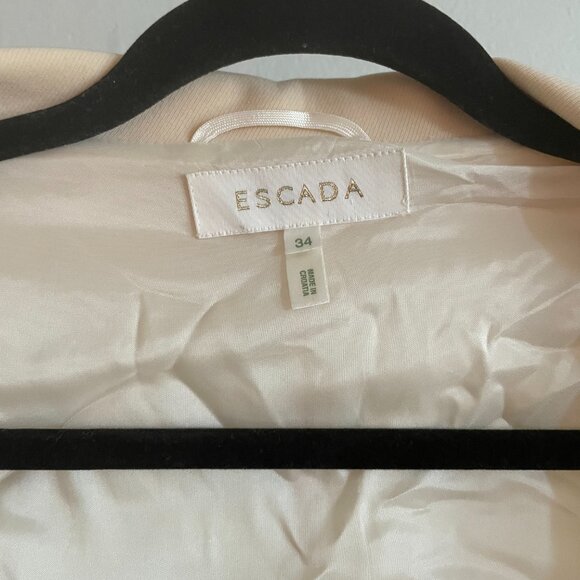 Escada Cream New Wool Blazer Jacket 4 Button Cuff Detail Size 34 - Picture 2 of 5